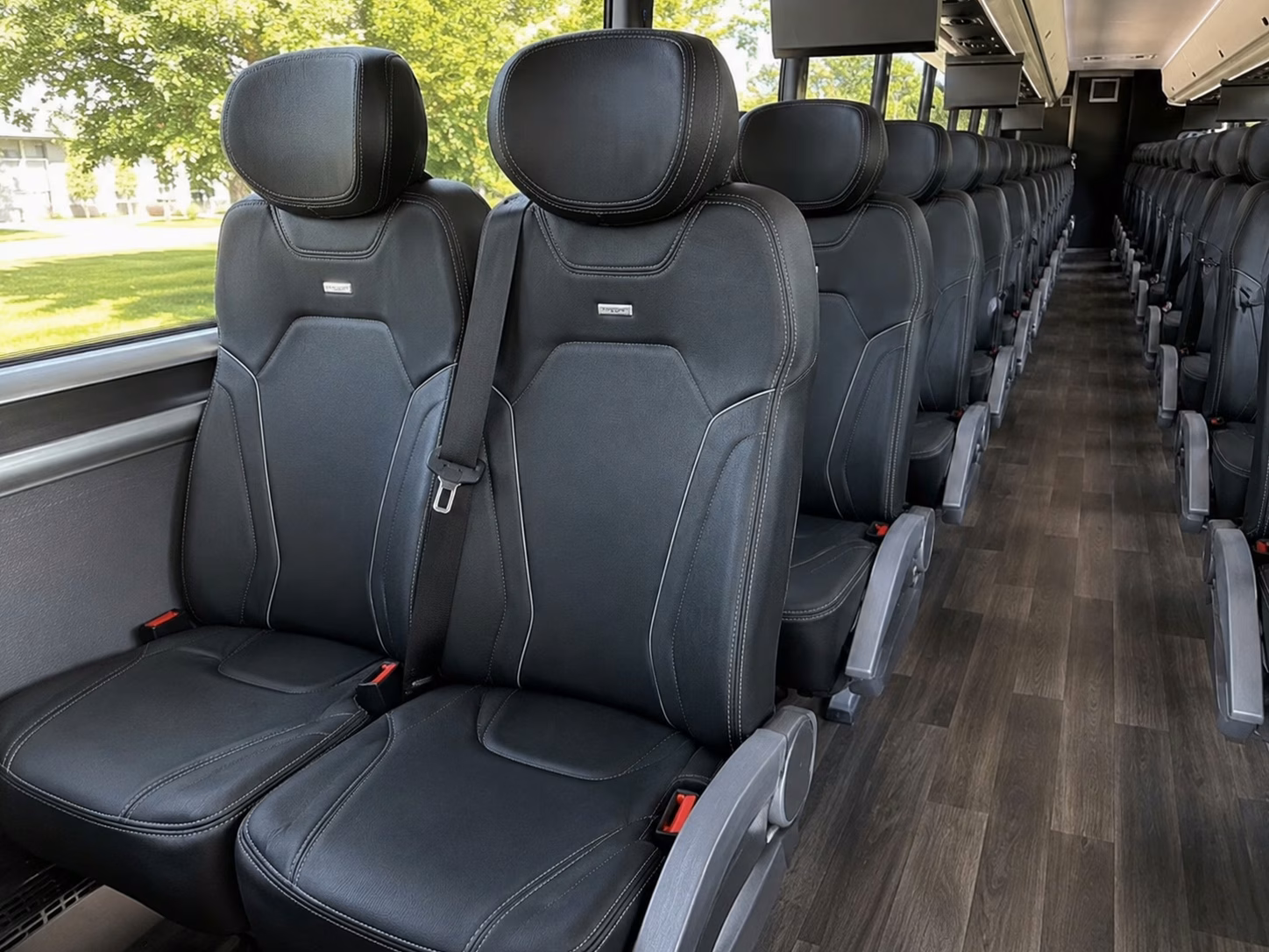 does the day of the week change what a charter bus costs in hartford connecticut