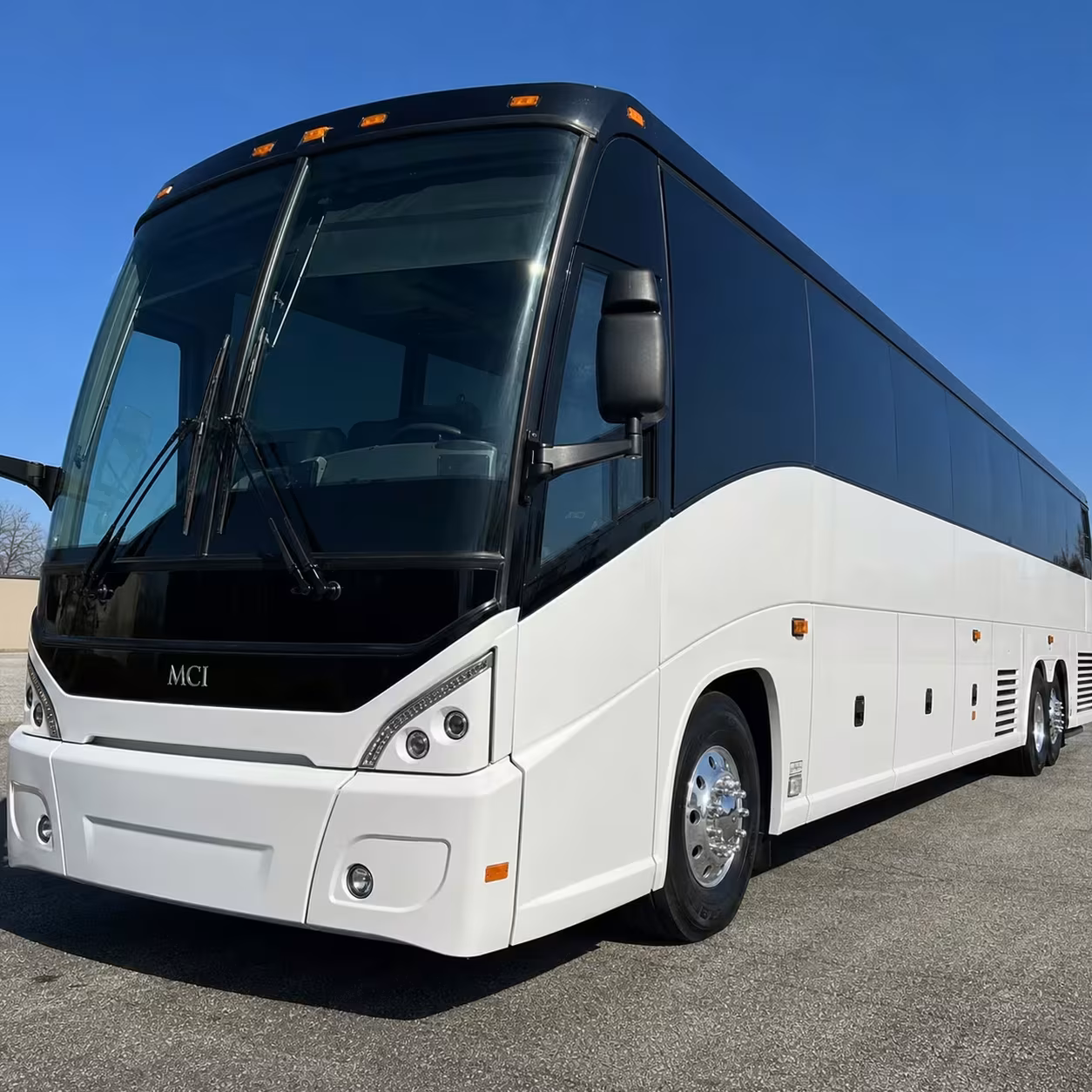hartford corporate charter bus rentals for airport transfers